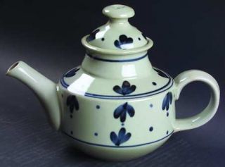 Iron Mountain MarthaS Flowers Teapot & Lid, Fine China Dinnerware   Blue Flower