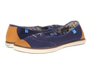 Freewaters Maggie Womens Shoes (Navy)