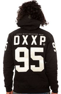 10 Deep Hoodie Catacombs in Black