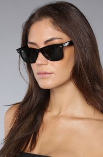 Ray Ban Sunglasses Wayfarer Glossy Plastic Framed Tinted Black