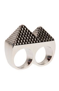 Black Scale Ring The Pyramid 2 Finger in Silver