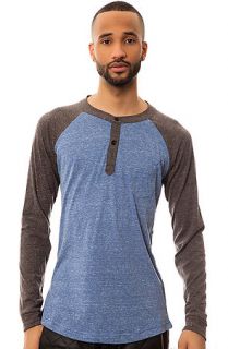 ARSNL The Harris Pocket Raglan Henley in Blue Heather and Charcoal Heather
