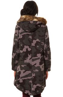 BB Dakota Coat Wes Hooded Twill Parka in Camo Green