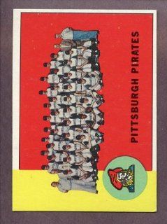 1963 Topps #151 Pittsburgh Pirates Team EX MT 208891 Kit Young Cards at 's Sports Collectibles Store
