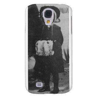 1900's Girl with Hand Muffler Galaxy S4 Covers
