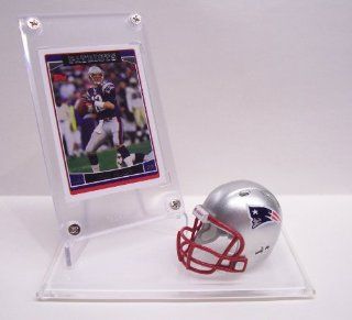 Ultimate Tom Brady Single Sport Card Display   Card may vary from that pictured  Sports Related Collectibles  Sports & Outdoors