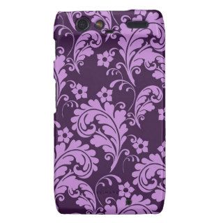 Purple Leafy Flourish Pattern Droid RAZR Covers