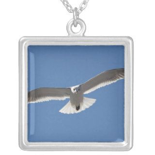 White seagull, Necklace