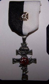 Medieval Crusades Masonic Knight Templar Holy Land Rosy Cross Medal War  Statues  
