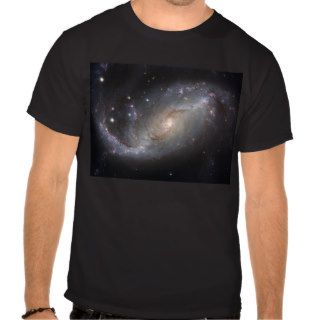 Barred Spiral Galaxy NGC 1672 Tee Shirts