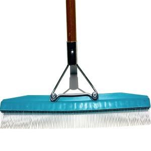 RealGrass Synthetic Grass Turf Rake with 5 ft. Handle. Brought to you by RealGrass and Real Grass Lawns Em RK
