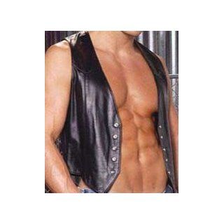 Men's Leather vest with side pocket and snap front in Medium Clothing
