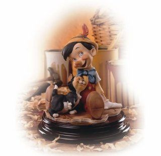 Giuseppe Armani Disney Showcase Pinocchio Figurine Pinocchio and Figaro 464 C   Collectible Figurines