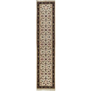 Hand knotted India Kasahn Wool Rug (27 X 12)