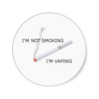Im not smoking Im vaping Round Stickers