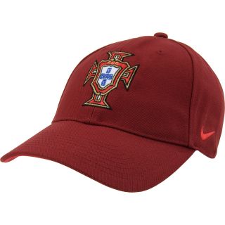 NIKE Portugal Core Cap, Team Red