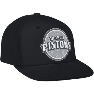 adidas Mens Detroit Pistons Retro Snapback Cap