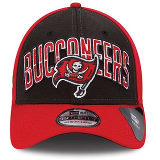 NEW ERA Mens Tampa Bay Buccaneers Draft 39THIRTY Stretch Fit Cap   Size S/m,