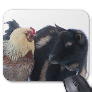 GOAT &ROOSTER FRIENDS IN SNOW MOUSE MAT