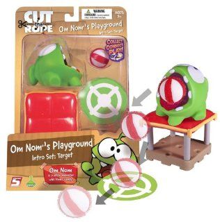 Om Nom's Playground   Intro Set Target   Cut The Rope ~2" Mini Figure Playset Toys & Games
