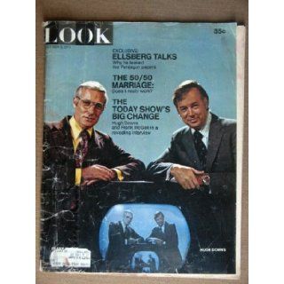 LOOK Magazine, Oct 5, 1971, with Hugh Downs and Frank McGee of the Today show on the cover. Inside Daniel Ellsberg discusses why he leaked the Pentagon Papers Scarce. Cover is tattered. Fred Sammus Books