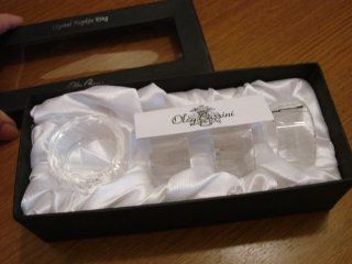 Oleg Cassini Genuine Crystal Napkin Rings   Set of 4   New in Box  