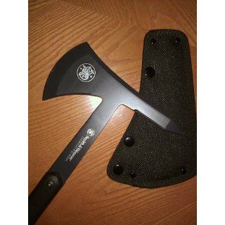 Smith and Wesson SW671 Extraction and Evasion Tomahawk Hatchet with Kraton Overlay and Sheath