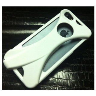 2013 Silicone Horn Stand Trumpet Amplifier Loudspeaker Rubberized Sound Amplifier Case Cover for Iphone 5s 5 No External Power Without Retail Packaging   White Cell Phones & Accessories
