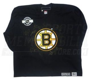 Boston Bruins Team Signed Practice Worn Jersey Chara Thomas Marchand Bergeron   Autographed NHL Jerseys Sports Collectibles