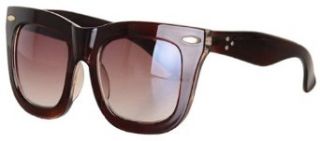 Vintage Wayfarer Style Sunglasses P&P Inc. Clothing