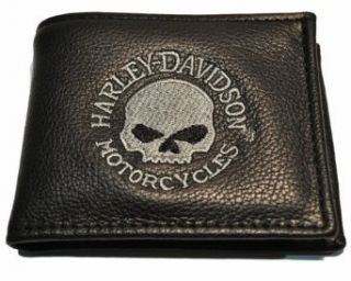 Harley Davidson Men's Embroidered Bi Fold Gray Skull Wallet. FB808H 5G Clothing