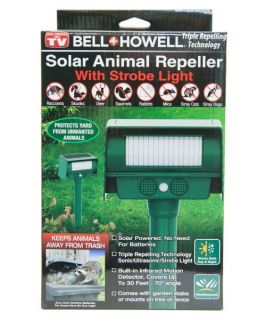 Bell and Howell Solar Animal Repeller with Strobe Light   Wildlife & Rodent Control