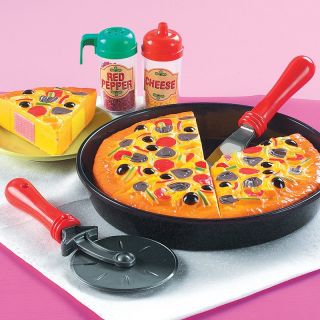 Small World Toys My Oh My Pizza Pie   Play Kitchen Accessories