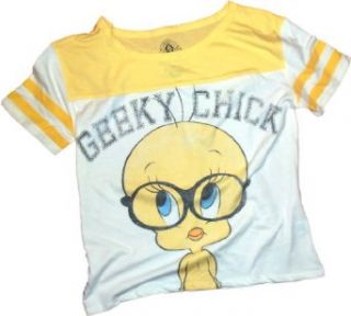 Geeky Chick    Tweety Bird    Looney Tunes "Crop Body" Jersey Juniors T Shirt, Medium Clothing