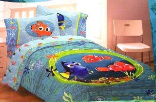 Disney Finding Nemo Twin Size Comforter   Childrens Bedding Collections