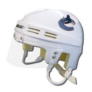 Vancouver Canucks Away Mini Helmet  Sports Related Collectible Mini Helmets  Sports & Outdoors