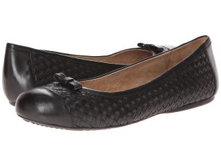 SoftWalk Naperville Womens Flat Shoes (Black)