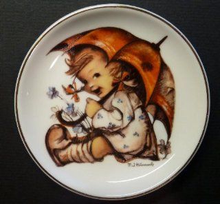 "Umbrella Girl"   M.J. Hummel   Reutter Porcelain Plate   Approximately 3 7/8"  Commemorative Plates  