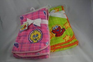 Sesame Beginnings 30x30 Fleece Blanket (Bright Lime Green with Elmo)  Nursery Blankets  Baby
