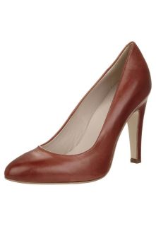 KIOMI   SOPHISTICATED PATENT LEAHTHER COURT SHOE   High heels   brown