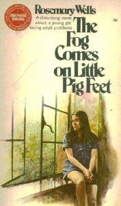 Fog Comes on Little Pig Feet Rosemary Wells 9780380011926 Books