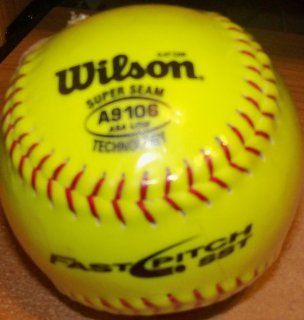 Wilson A9106 Fast Pitch SST Softball 