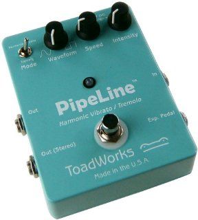 ToadWorks USA PipeLine Bass Tremolo Effect Pedal Musical Instruments