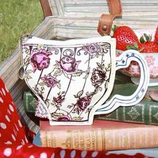 the picnic parlour tea cup zip purse by lisa angel homeware and gifts