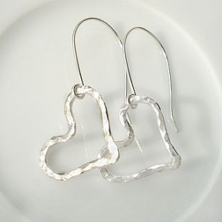 hammered silver heart earrings by mia belle