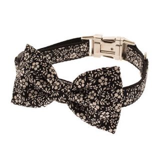 monochrome daisy bow tie dog collar by mrs bow tie