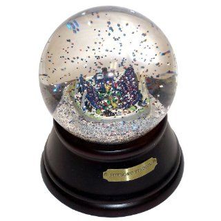 NFL New England Patriots Foxboro Stadium Former New England Patriots Musical Snow Globe  Sports Related Collectible Water Globes  Sports & Outdoors