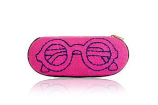 hot pink embroidered glasses case by sewlomax
