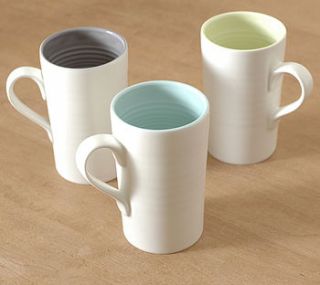 tactile porcelain mug by linda bloomfield