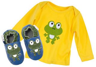 baby t shirt and leather shoes gift set by baba+boo